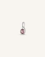 Uno de 50 CHA0079 Silver Charm with a pink Crystal