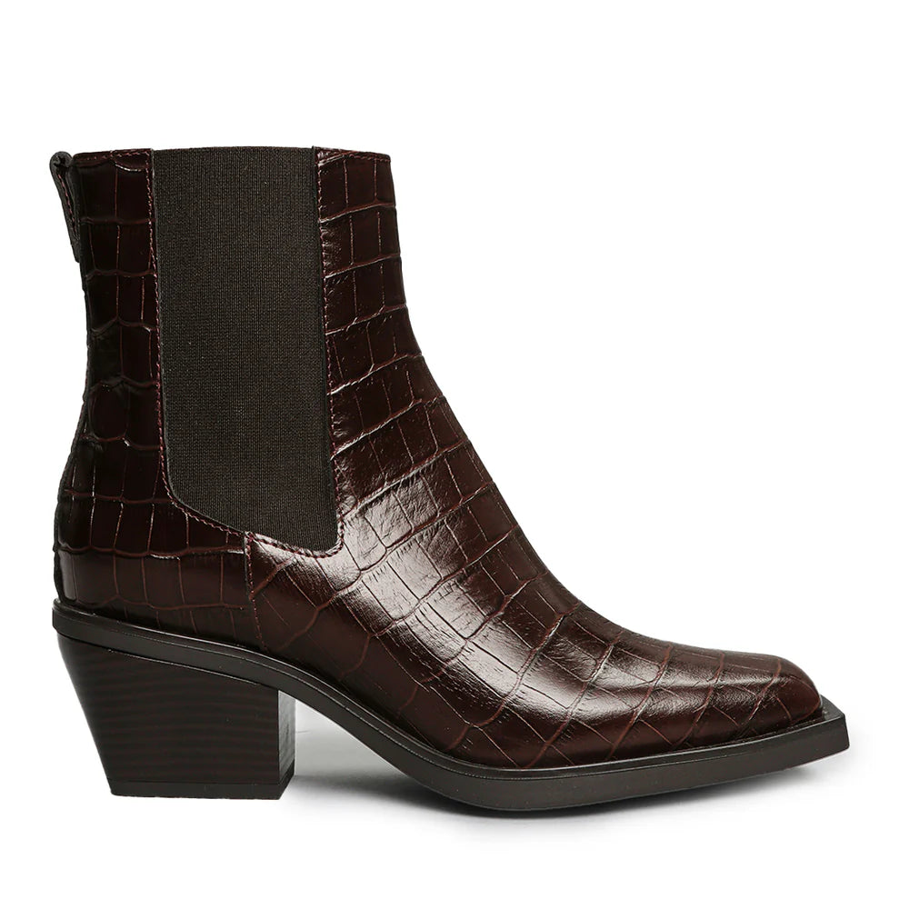 Esska Gillian Dark Brown Croc