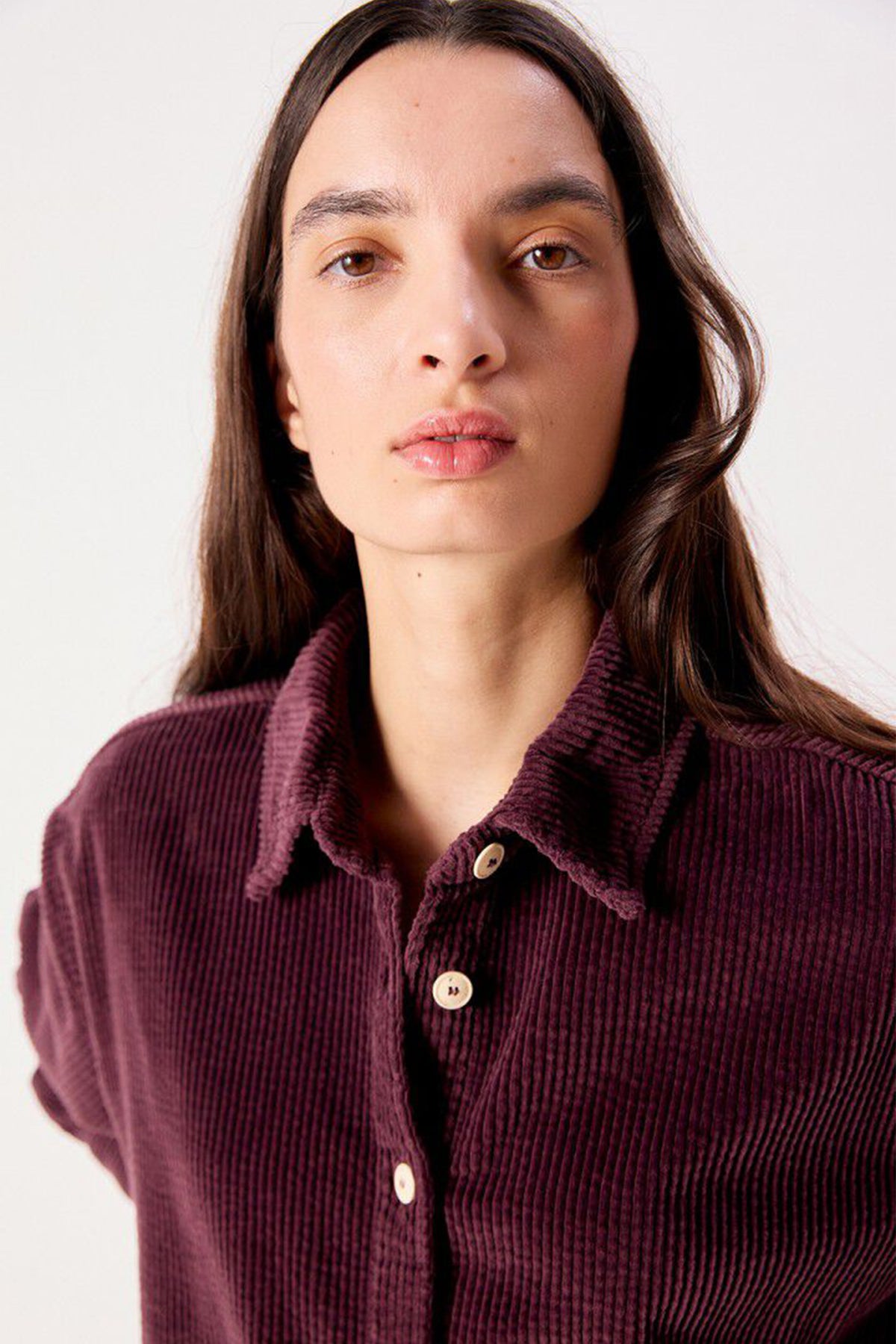 American Vintage Padow Auburn Vintage Purple Shirt PADO06A, collar detail