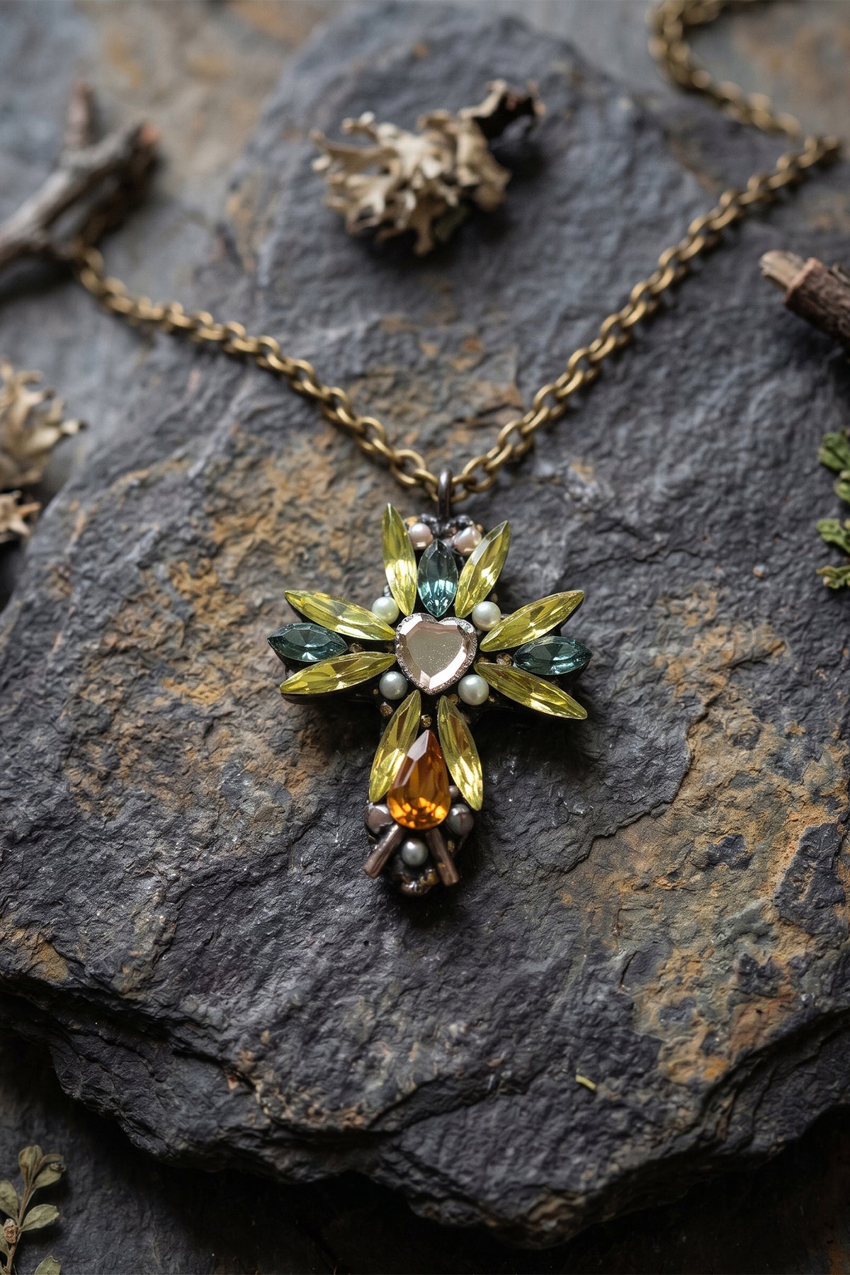 Annie Sherburne Medium Green Cross, front view