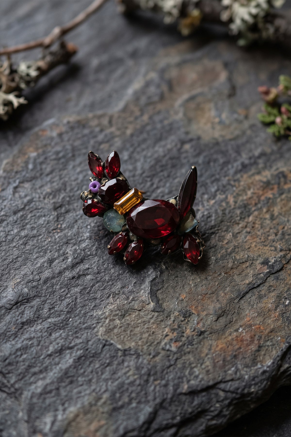 Annie Sherburne Scottie Dog Brooch Red, front view
