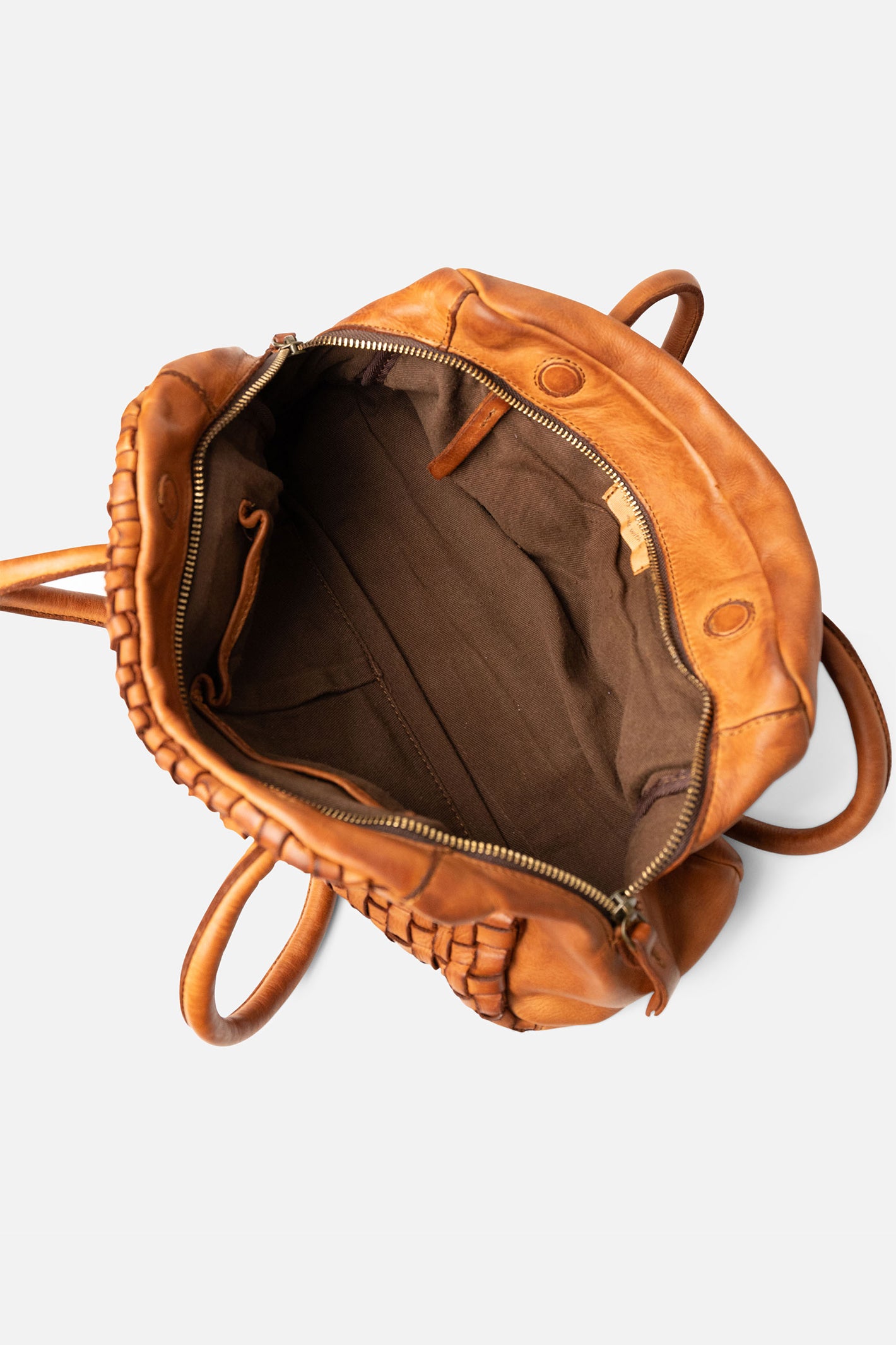 Biba Kansas Tan Woven Leather Shoulder Bag KA28, close detail of the open weave