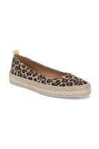 Blowfish J8010F5200BST Benita Warm Taupe Panthera Leopard Ballet Flats