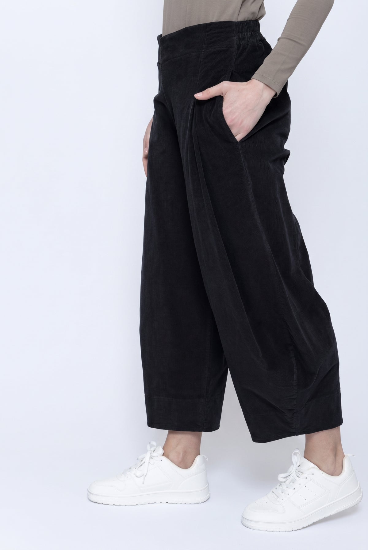 Blueberry Italia Black Cord Balloon Trousers 9428, side view
