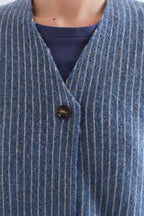 Compania Fantastica Stripes Blue V-Neck Knit Cardigan 63C/10245, neckline and button detail
