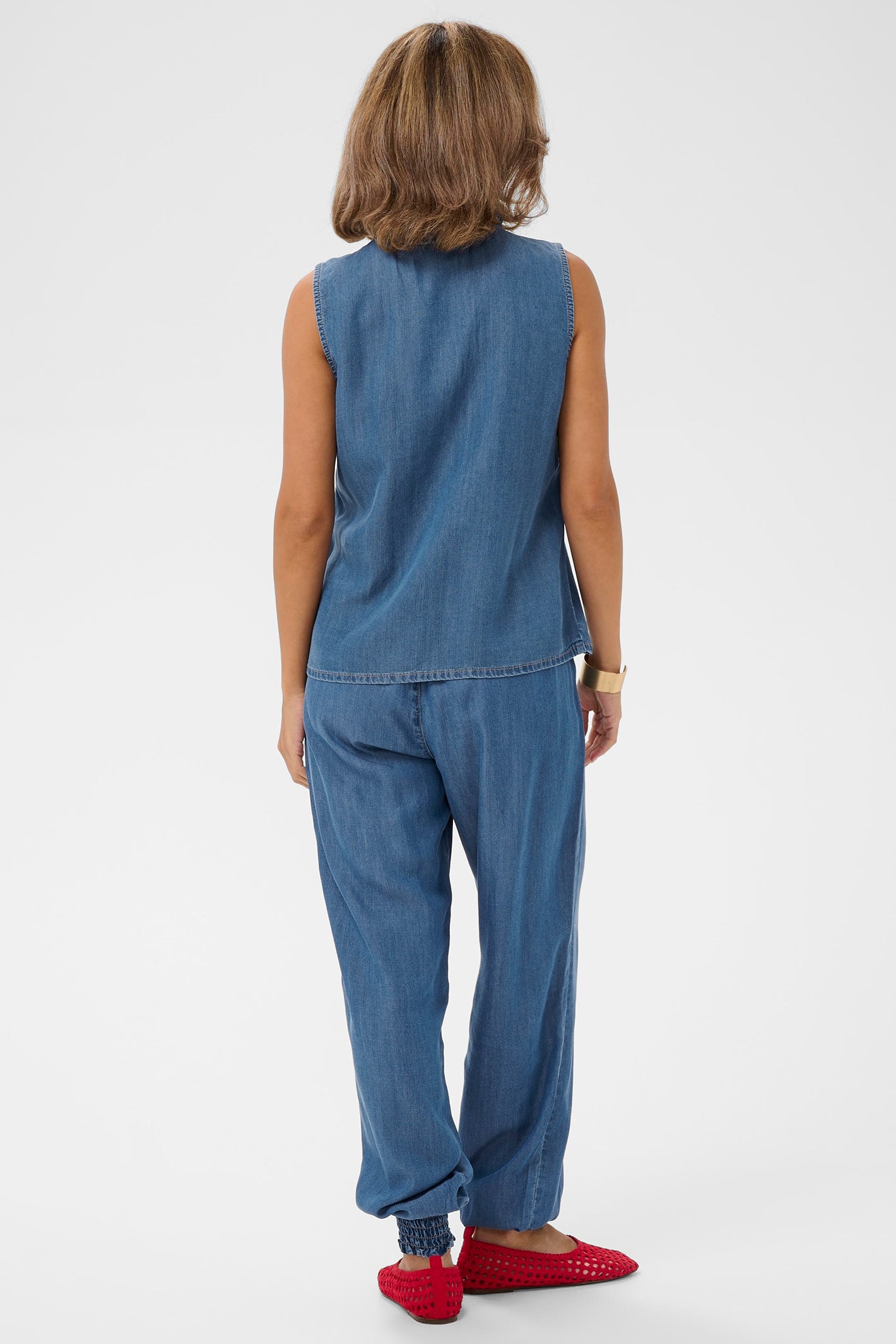 Cream Clothing CRMolly Jaspar Blue Denim Sleeveless Blouse 10614943 109128