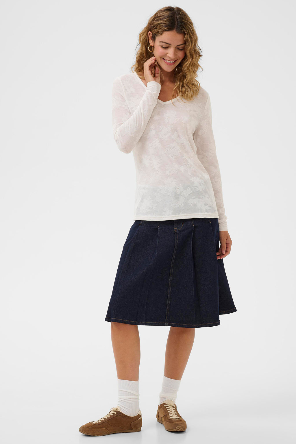 Cream Clothing CROlive Snow White V-Neck T-Shirt 10614612 110602