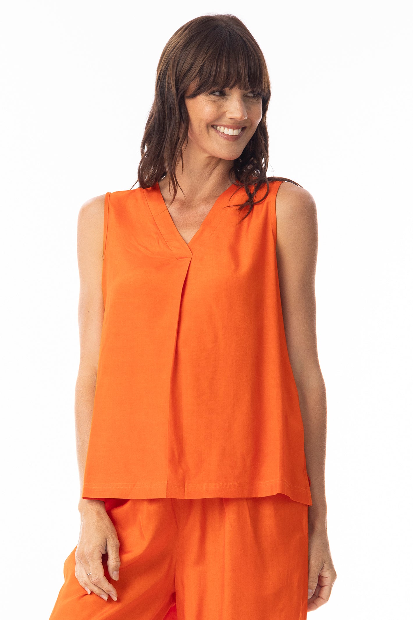 Escape 52705 Lux Sleeveless Mandarin Camisole Top