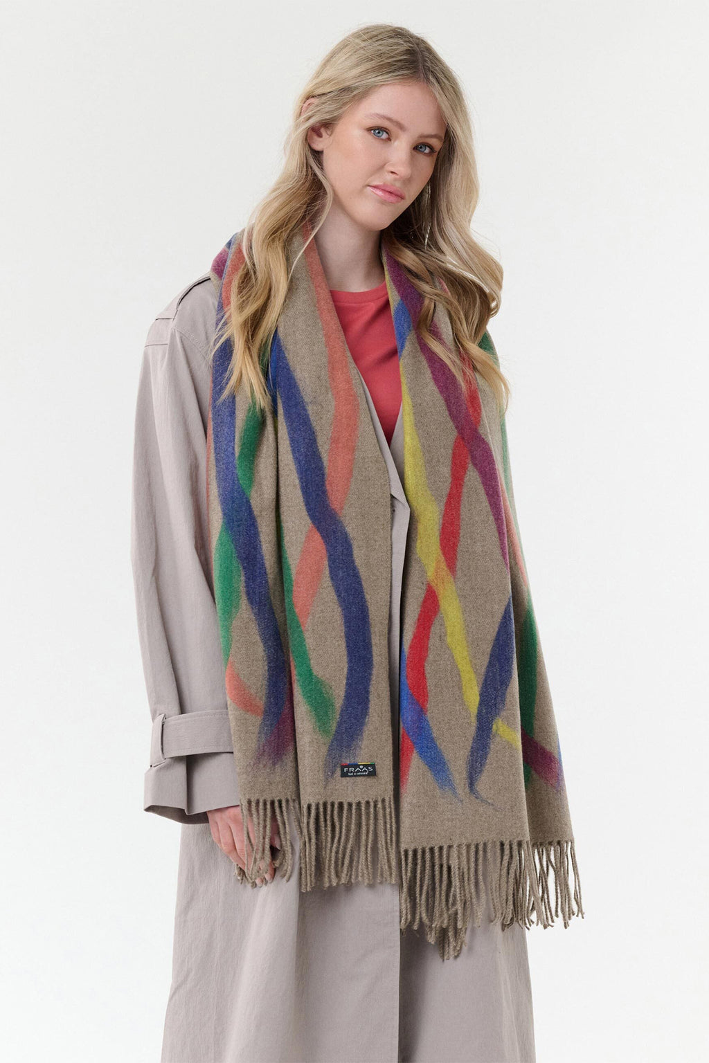 Fraas Frappé Multicolour Brushstroke Wrap 623560-866, worn by model full length