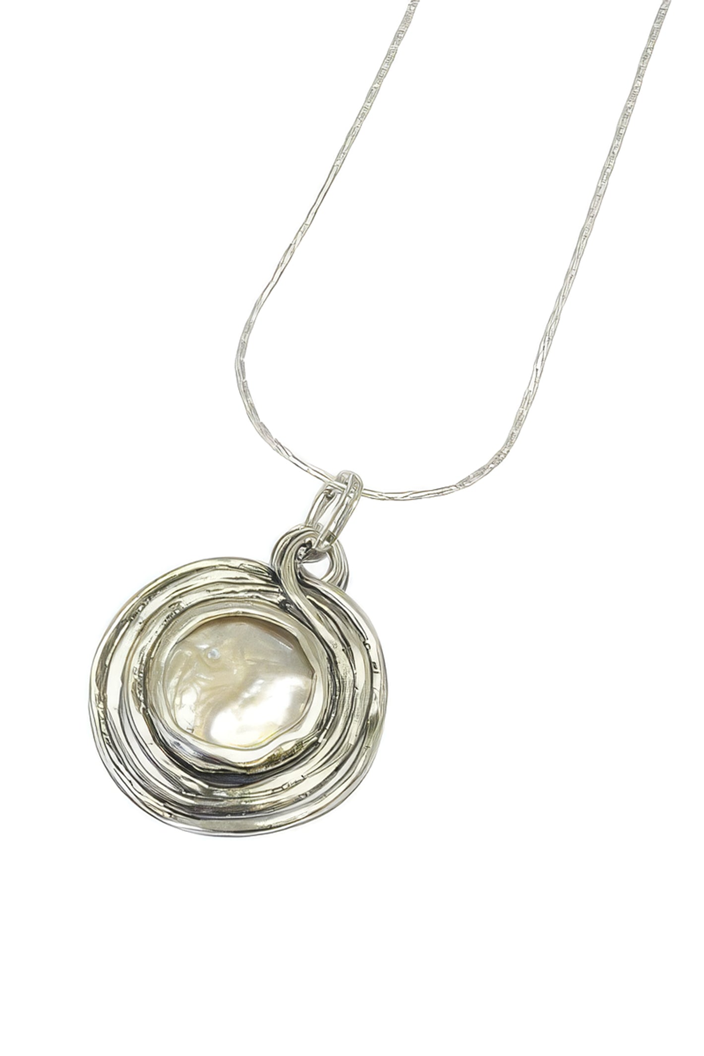 LBJ Jewellery Organic Pearl Pendant White Necklace N11174, detail