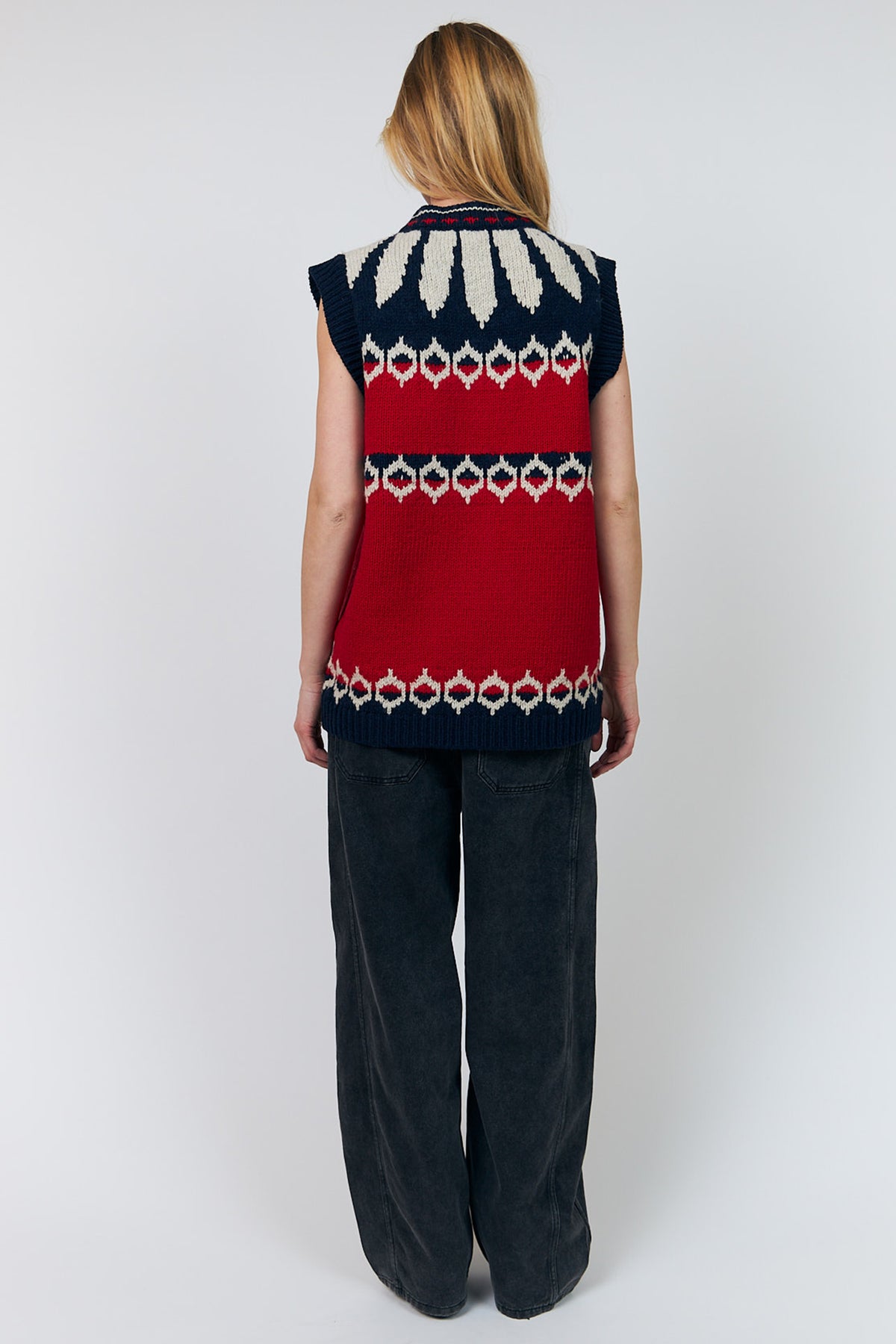 Lollys Laundry CleoLL Red Nordic Knit Waistcoat 26407-5019, back full length on model