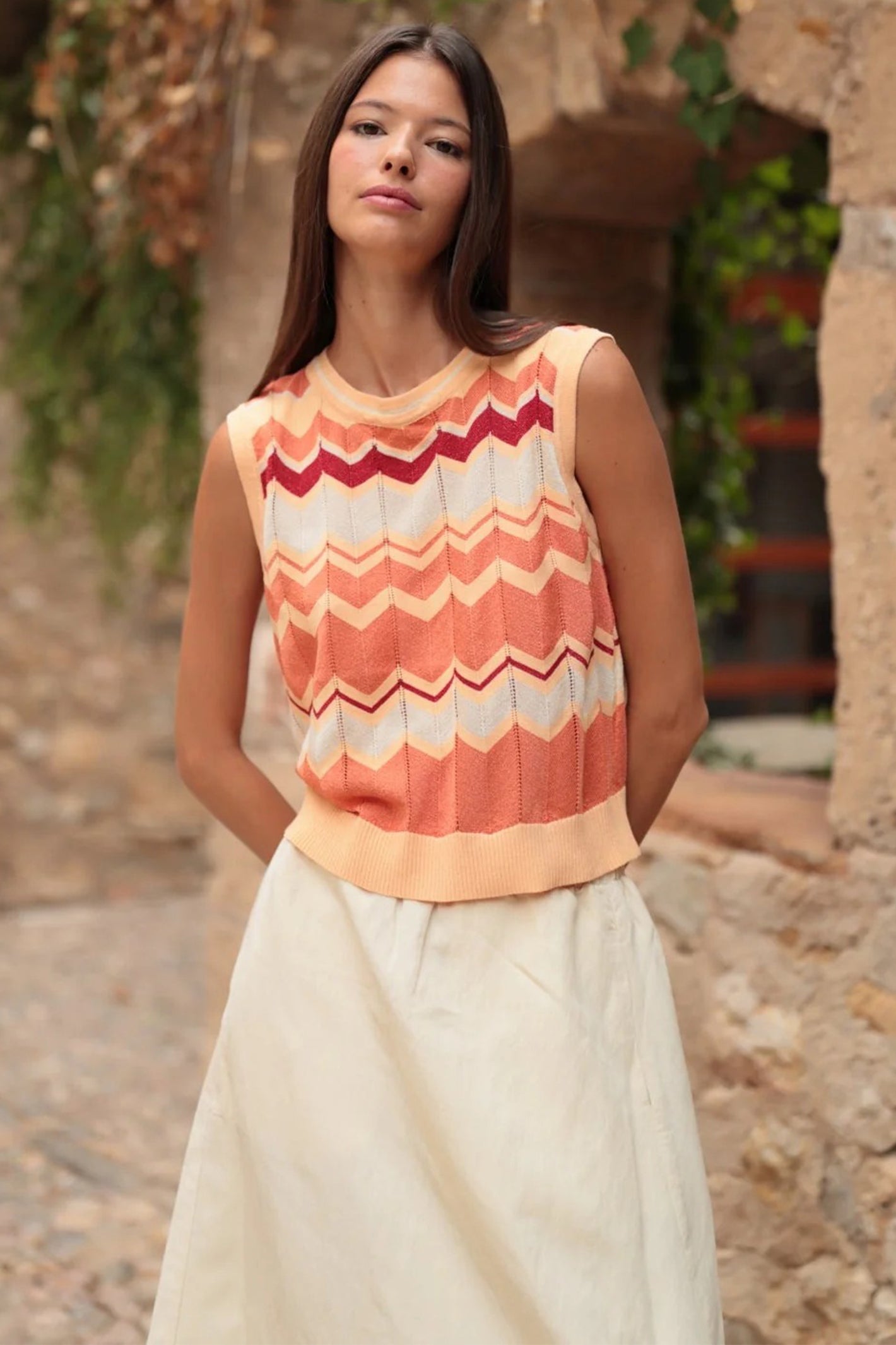 Luna Llena Brill Orange Knit Geometric Sleeveless Top MI13