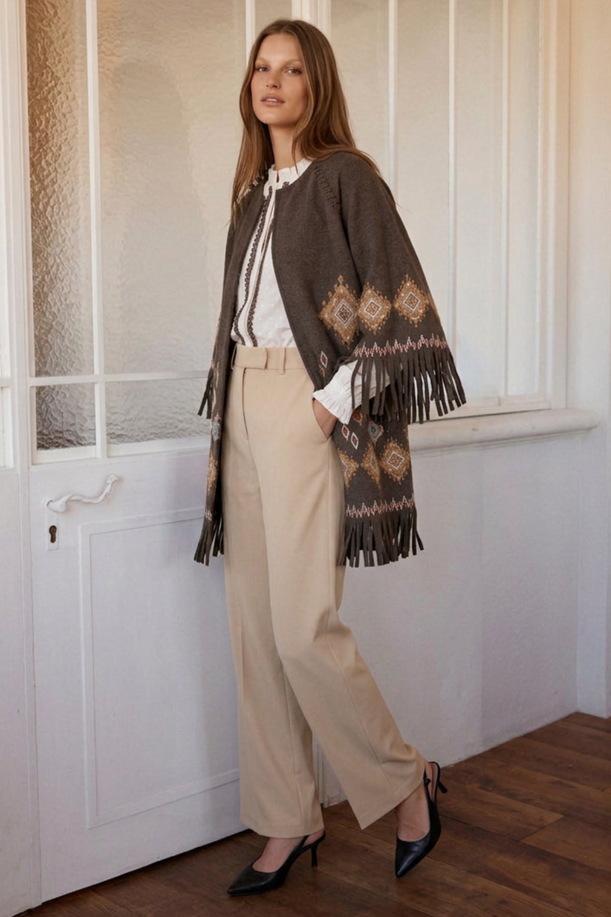 Luna Llena Liv Brown Jacket BF550, three-quarter view worn open