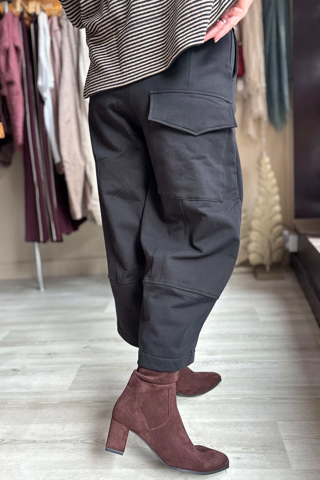 Mama B Mira TKARI Nero Black Trousers, side view with flap pocket detail