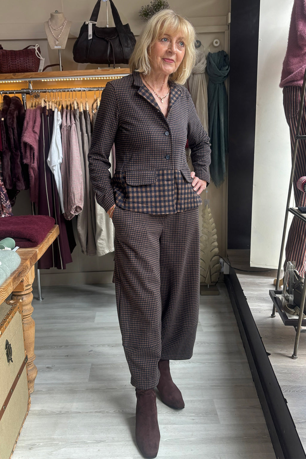Mama B Yasmin Notte Brown Small Check 33846 Jacket, full length with the matching trousers