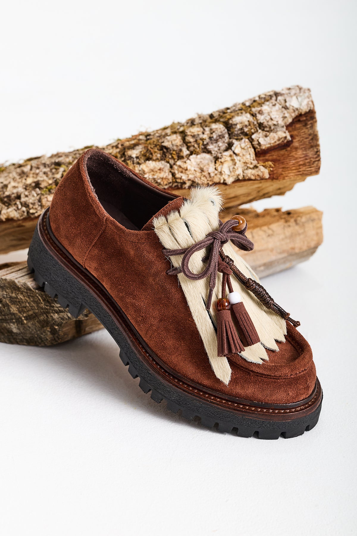 Meline Berlino Brown Baril Cream Shoes 50 FR-OM 123, three-quarter view