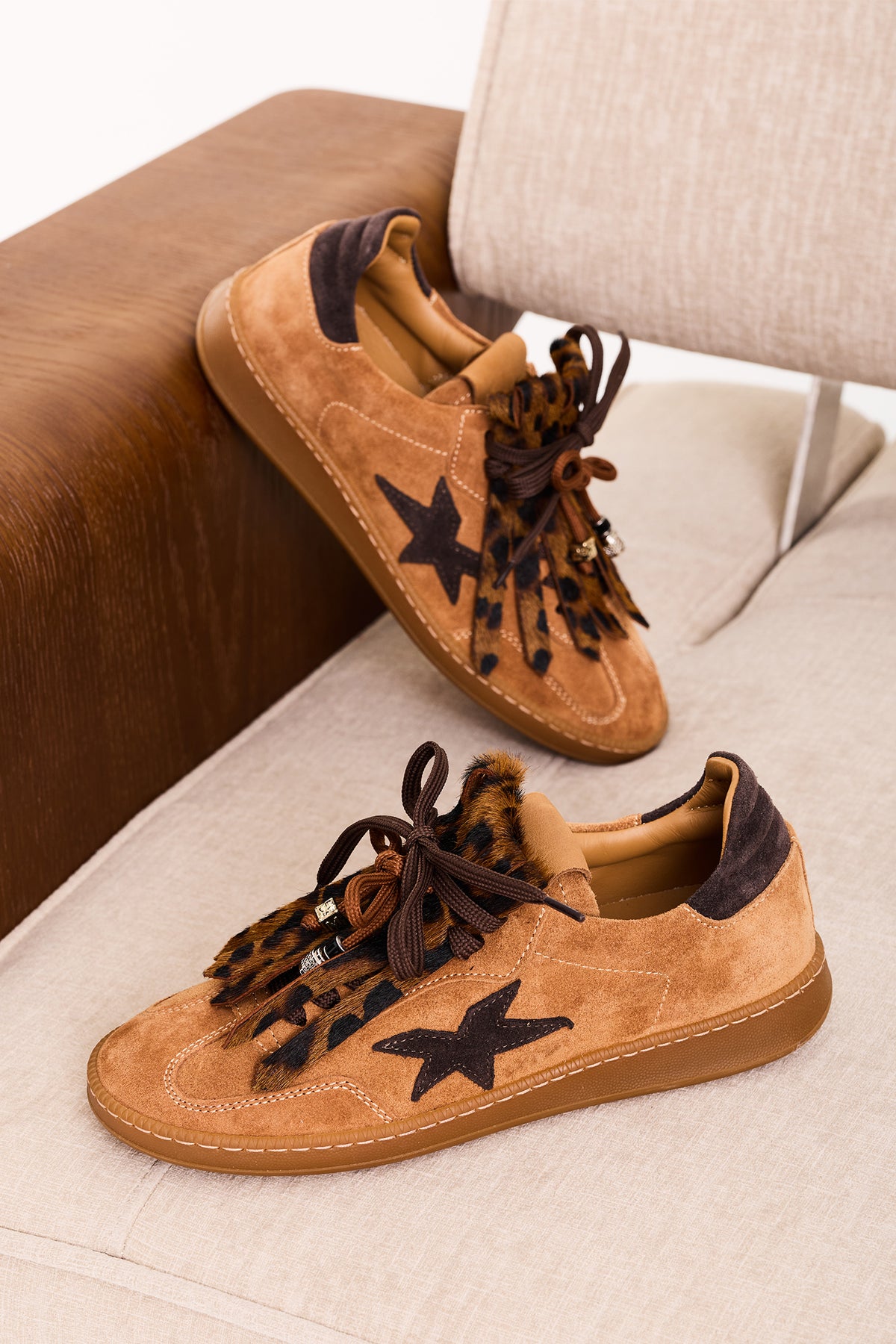 Meline Frangia Miami Honey Fringe Sneakers 525 FR-R, pair view
