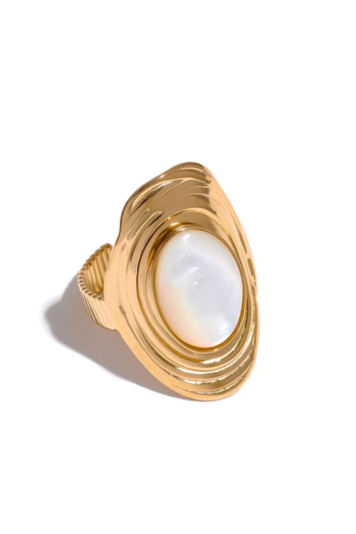 Misgraceful Boho Gold Round Adjustable Ring, packshot