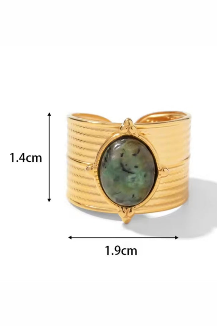 Misgraceful Gold Green Moss Agate Stone Ring, packshot with measurements