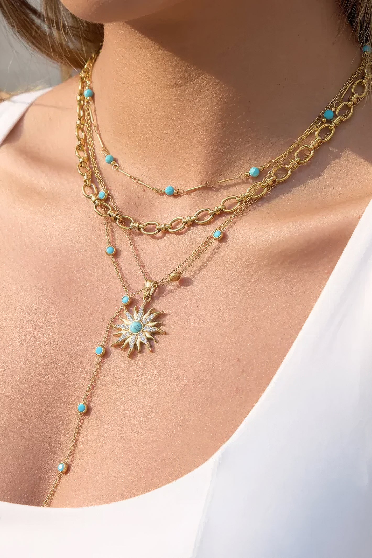 Misgraceful Turquoise Sun Pendant Necklace