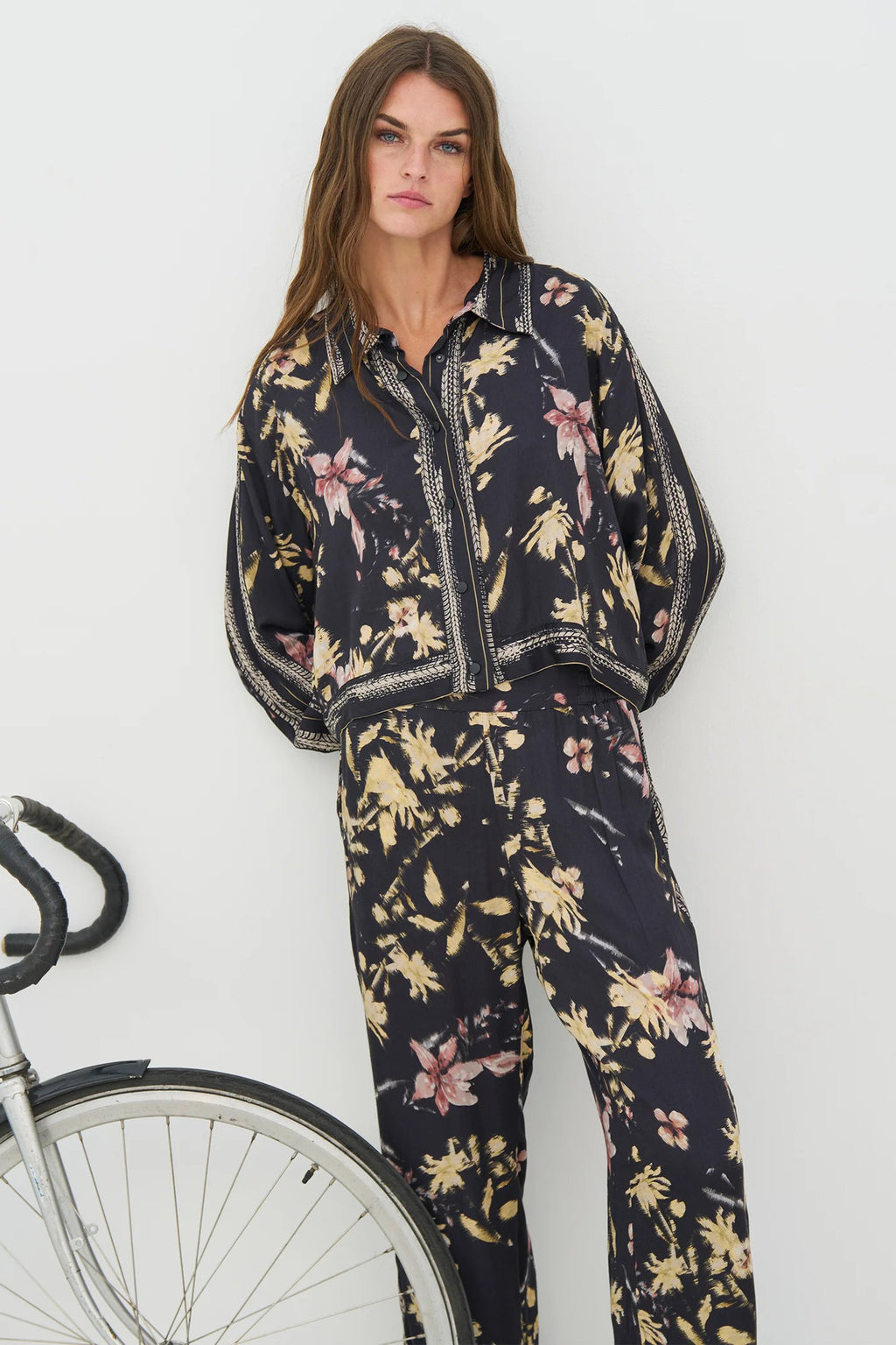 Nu Denmark Cara Black Mix Print Shirt 8746-40 000