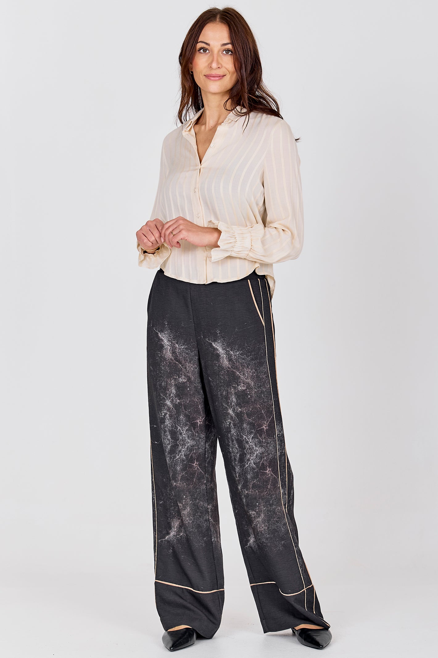 Nu Denmark Cherin Bone Beige Shirt 8710-40 112