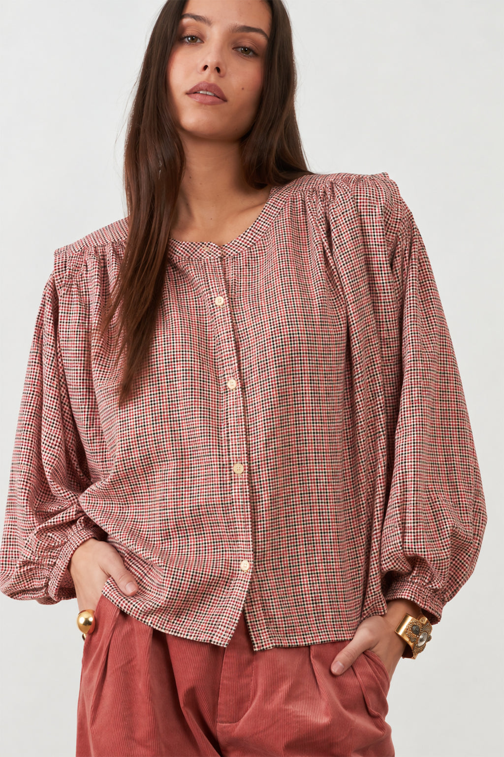 Orfeo Paris Janet Pink Checked Top TW1846, close front view of the gathered yoke