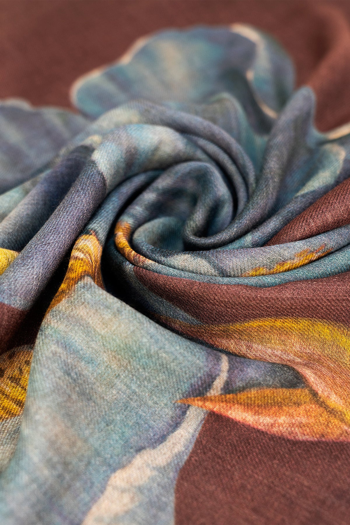 Powder Iris Multicolour Wool Mix Scarf WWS8, fabric detail