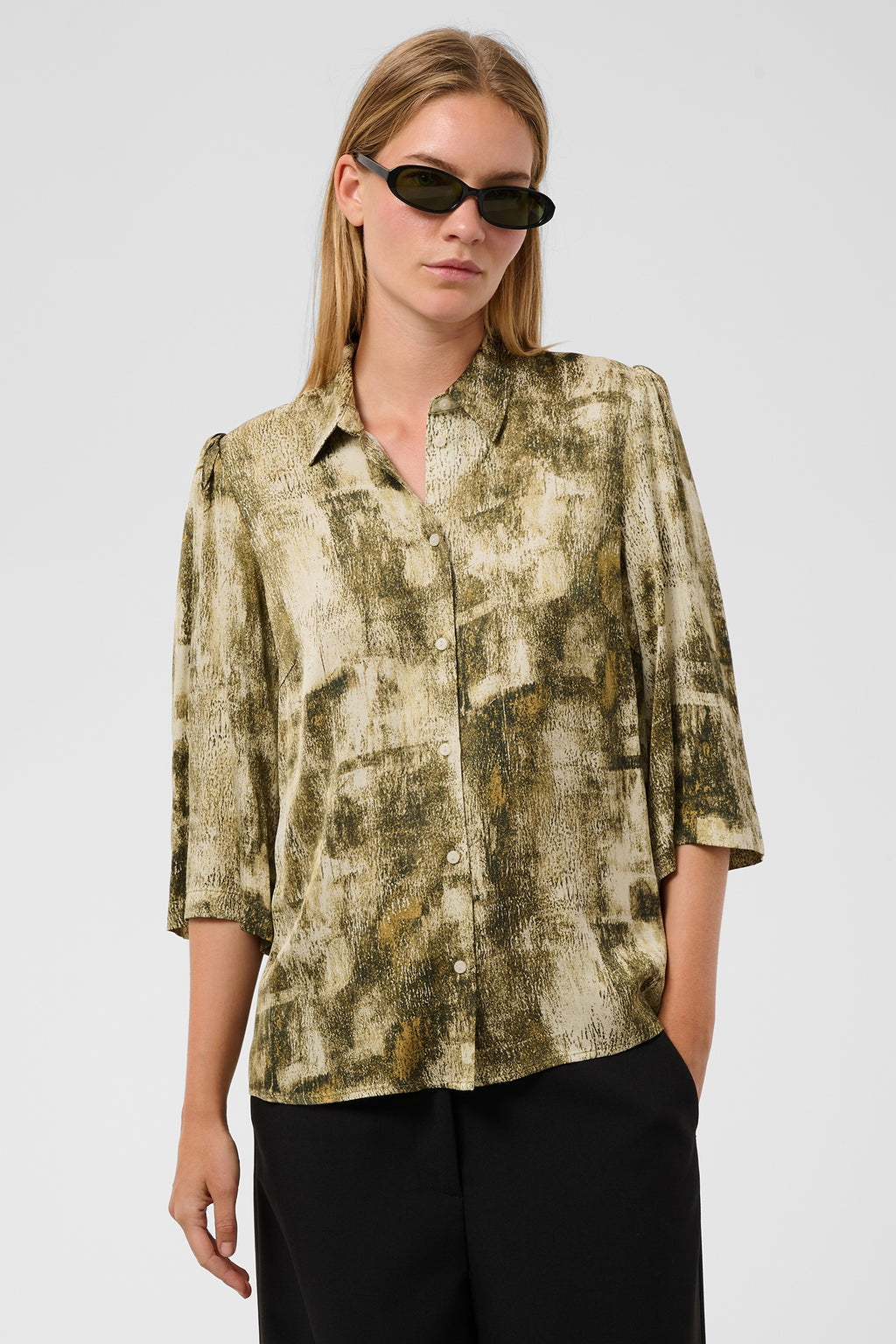 Soaked SLClero Fennel Seed Shadow Print Green Short Sleeve Shirt 30409030-305268, front view