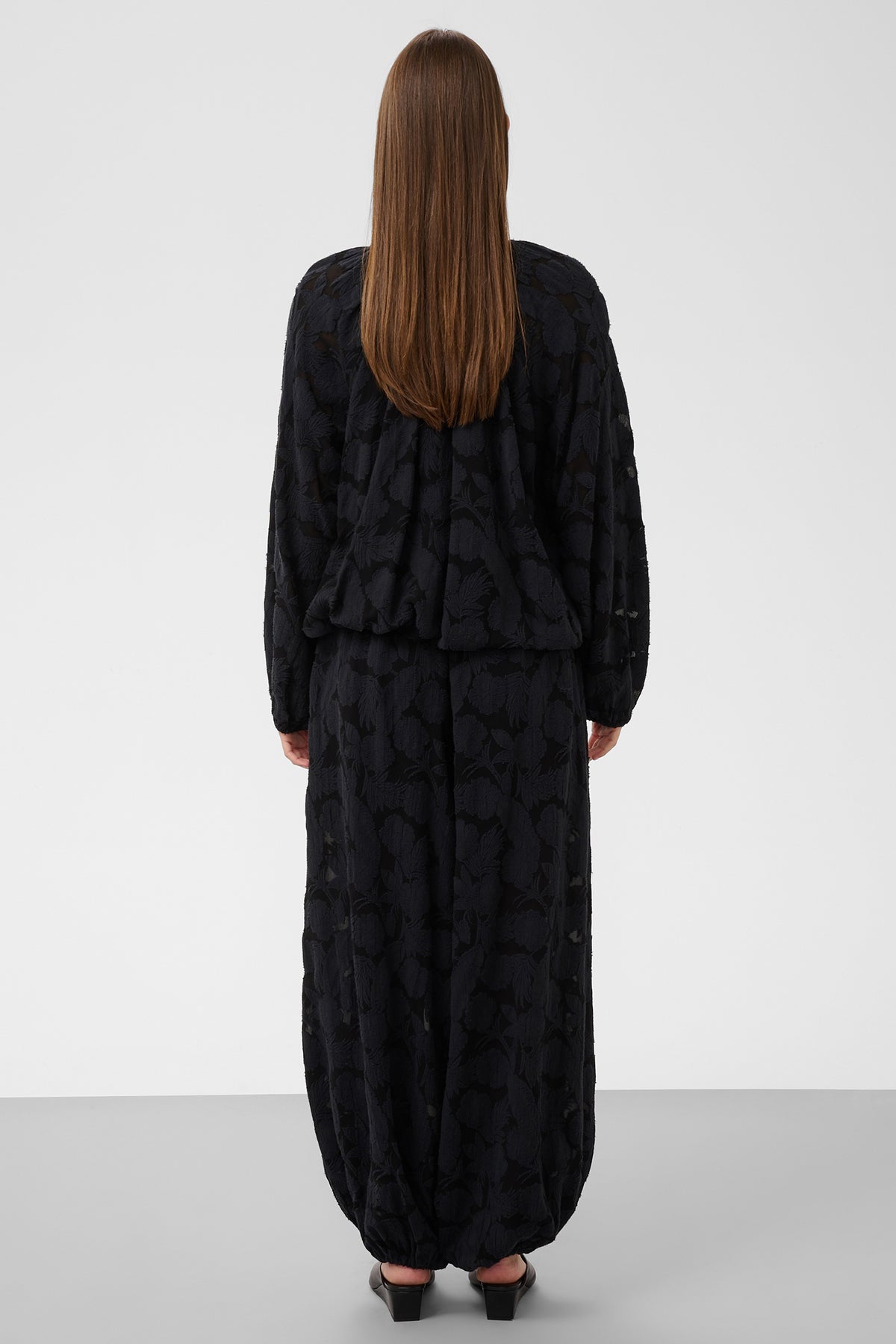 Soaked SLFelina Black Gathered Blouse 30409557-194008, back view