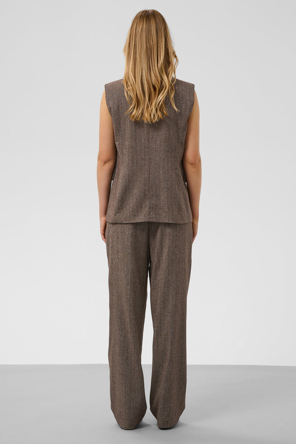 Soaked SLKango Ganache Herringbone Brown Trousers 30409492-305270, back view