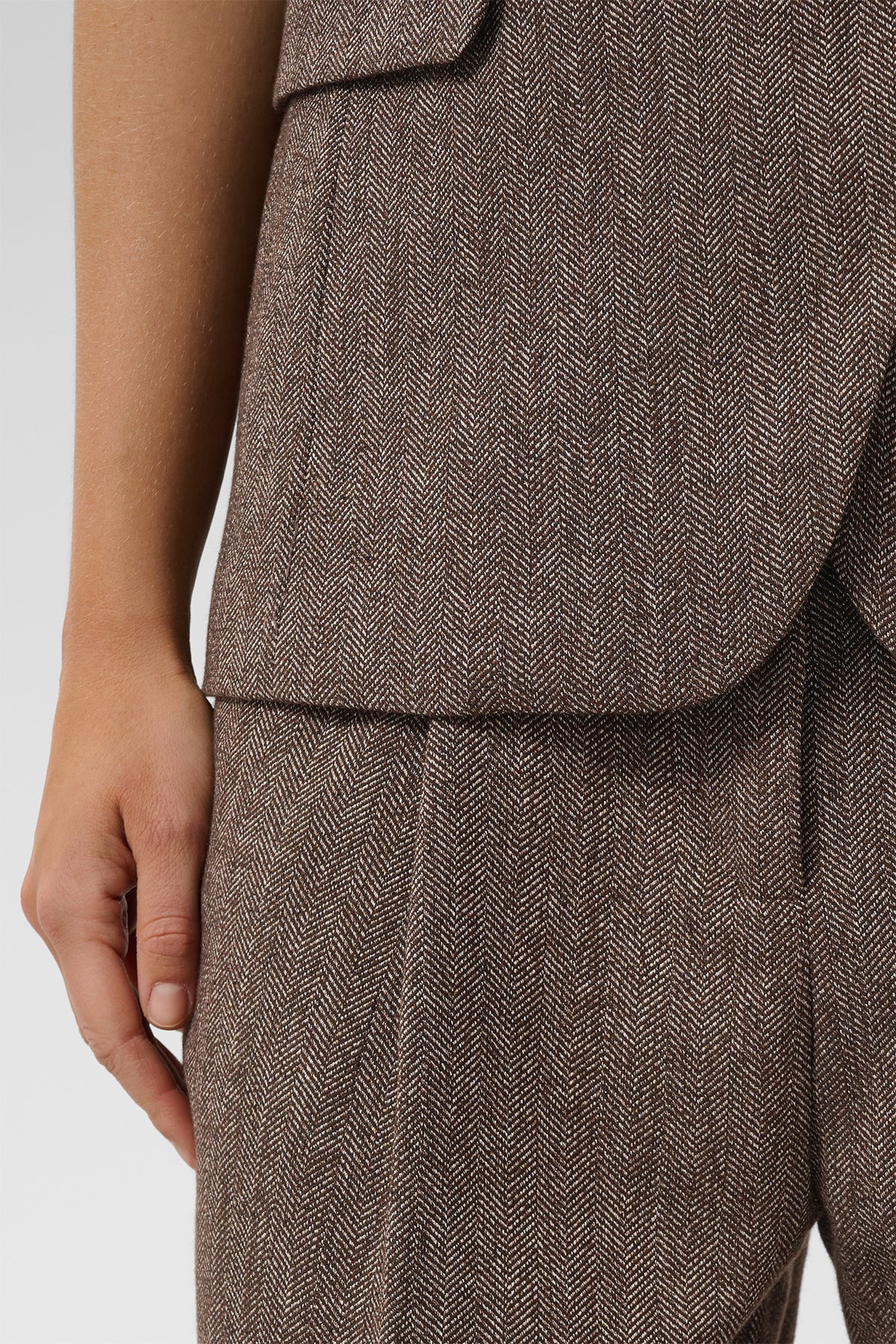 Soaked SLKango Ganache Herringbone Brown Trousers 30409492-305270, detail view