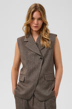 Soaked SLKango Ganache Herringbone Brown Waistcoat 30409490-305270, front view