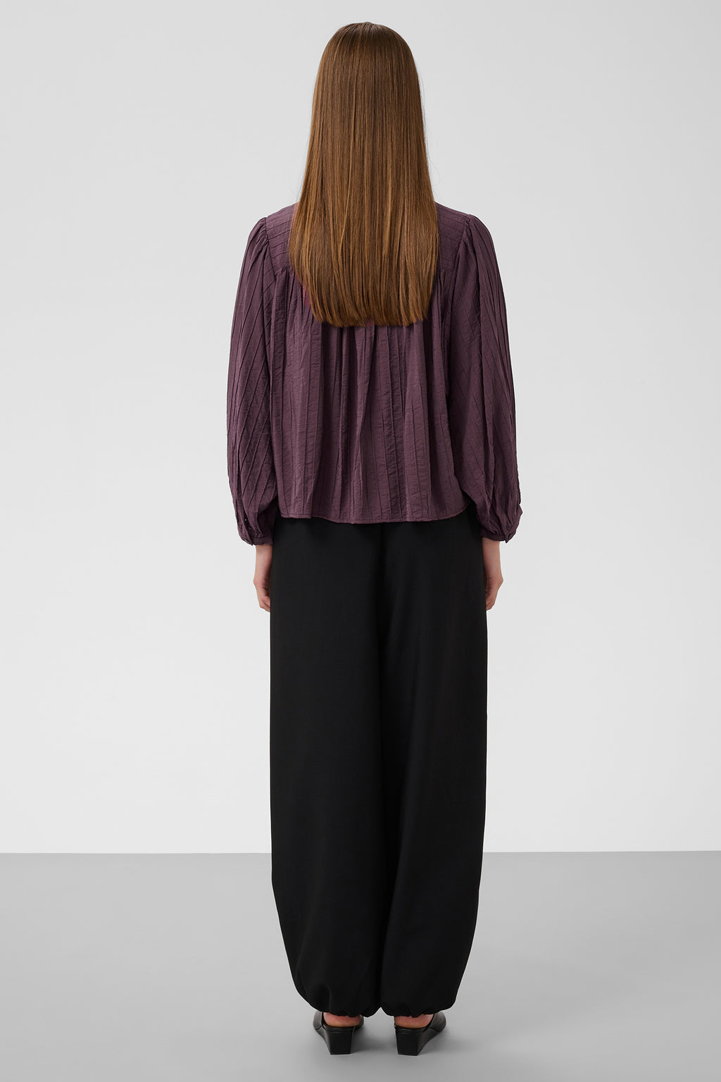 Soaked SLPinatubo Huckleberry Purple Shirt 30409506-191620, back view