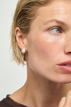 UNOde50 Nexis Silver Earrings PEN1080, worn, close up