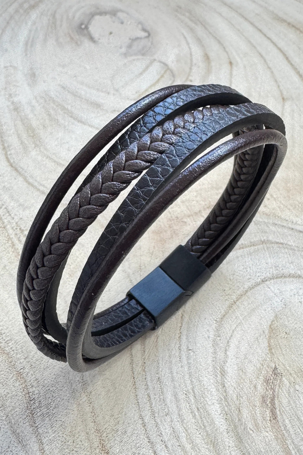 Wild Spirit Men's Brown Hudson Leather Bracelet, detail view