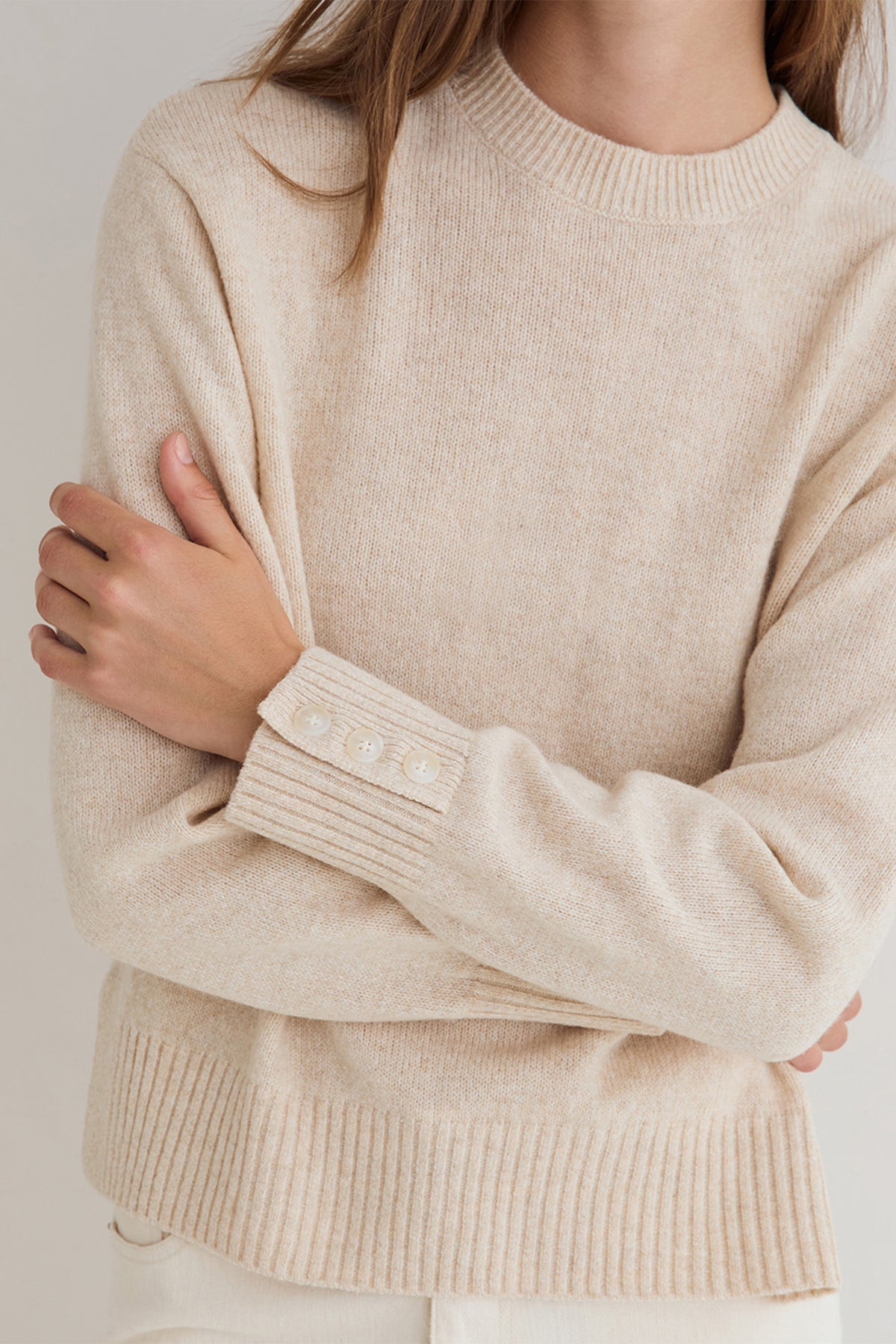 Yerse Daff Crudo Beige Cowl Neck Jumper 45532, sleeve and hem detail