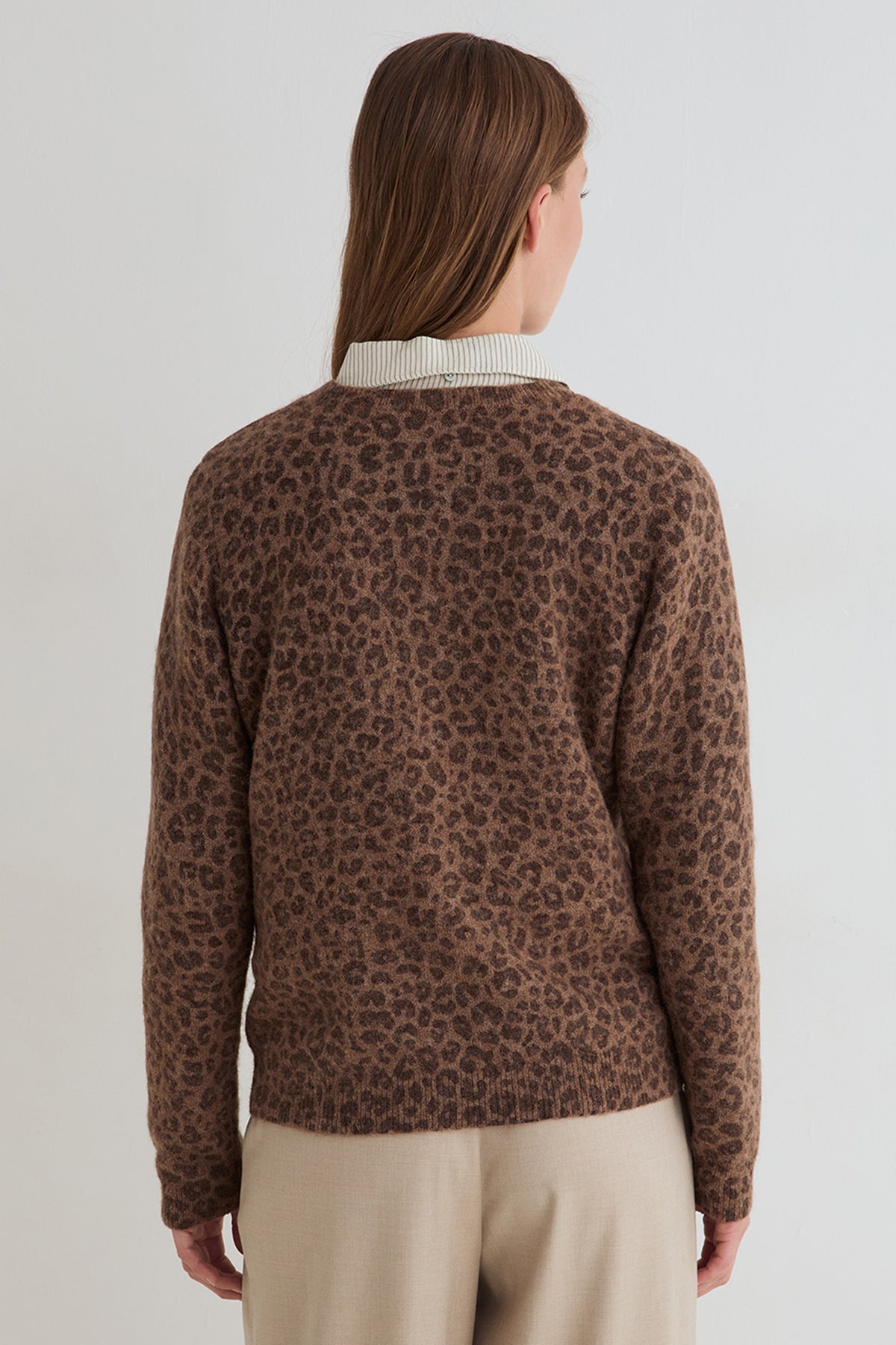 Yerse Leon Chocolate Brown Leopard Print Jumper 45566, back view