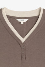 Yerse Mirandabicolor Camel Beige Two Tone Top 45493, neckline detail